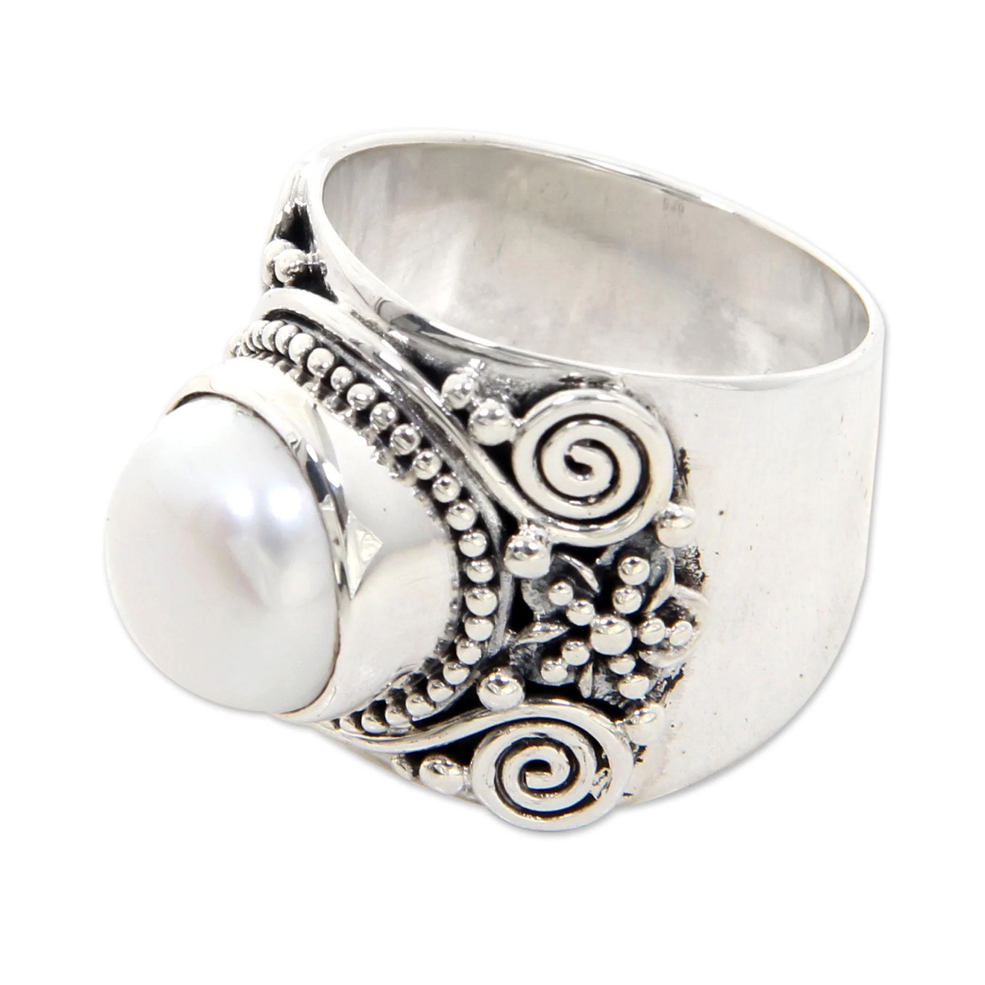 White Frangipani Sterling & Pearl Cocktail Ring - Image 2