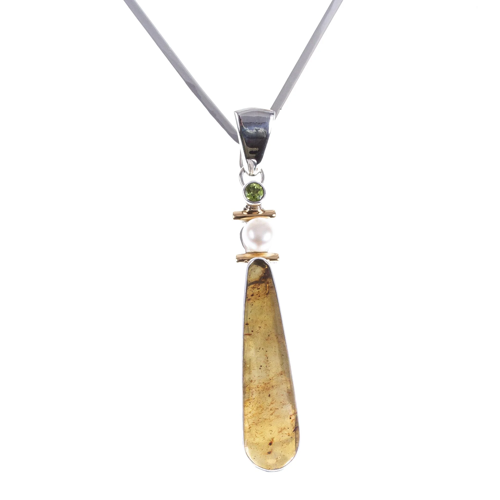 Wishes Women's Gold Accent Sterling Silver and Amber Necklace - Image 3